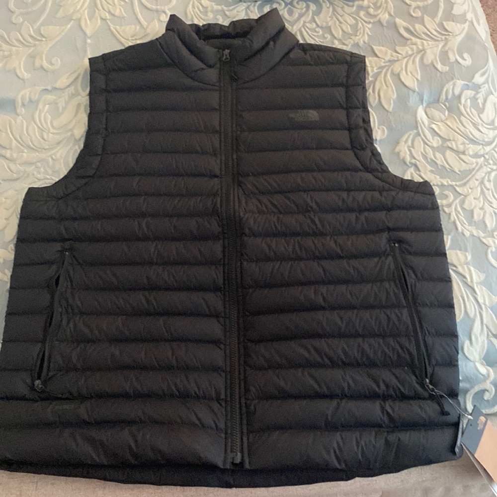The North Face M stretch down vest